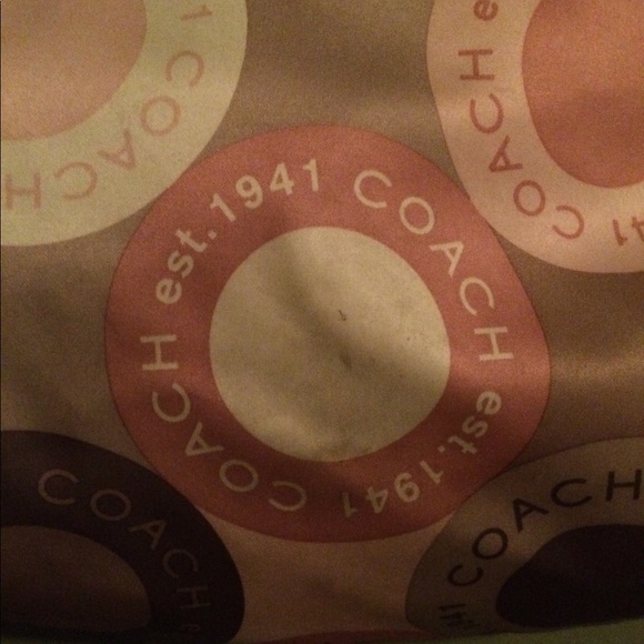 Coach Handbag - Picture 4 of 7